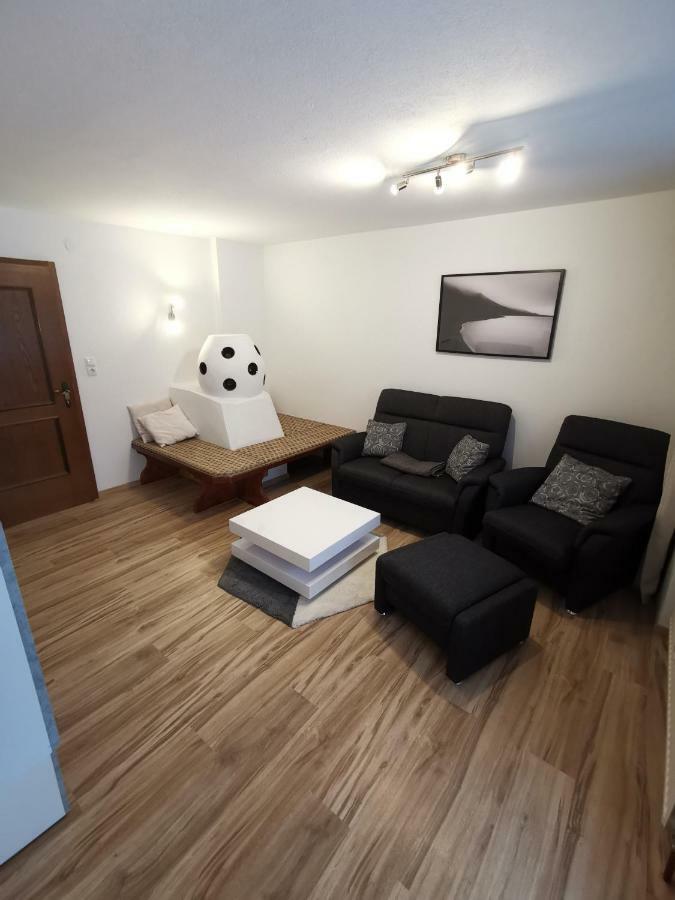 Appartment Fuzzy Solden Ngoại thất bức ảnh