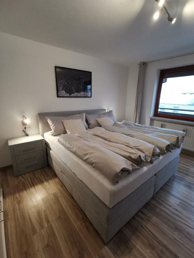 Appartment Fuzzy Solden Ngoại thất bức ảnh