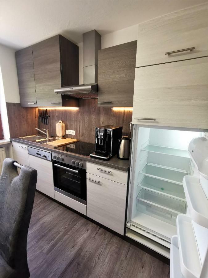 Appartment Fuzzy Solden Ngoại thất bức ảnh